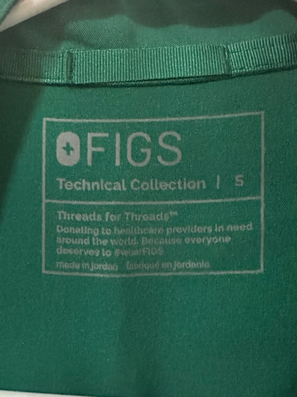 Women’s, Hunter Green, Montex - Mock Neck Scrub Top -S- - Picture 3 of 4